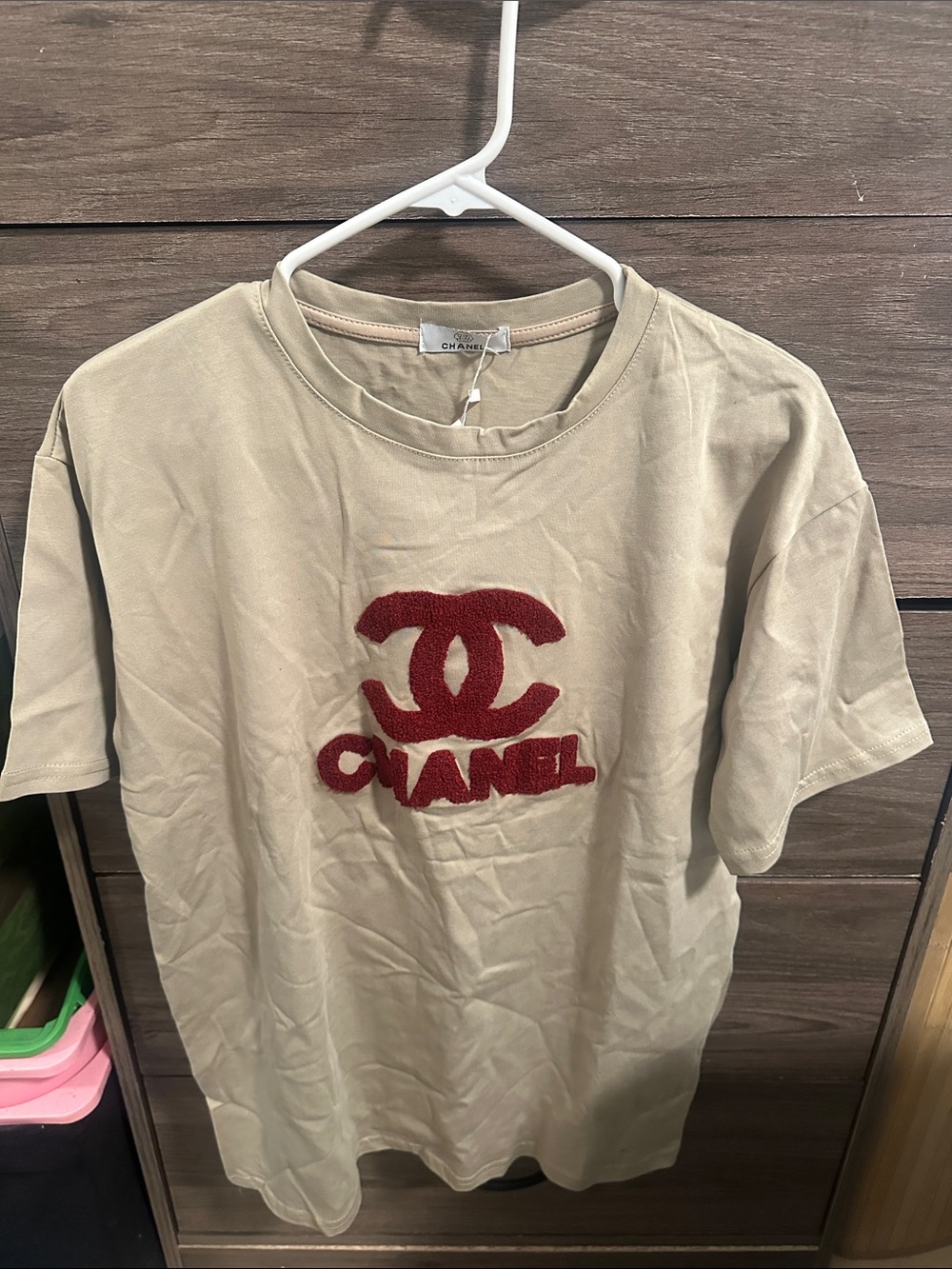 Beige Short-Sleeve Tee with Red Logo size L